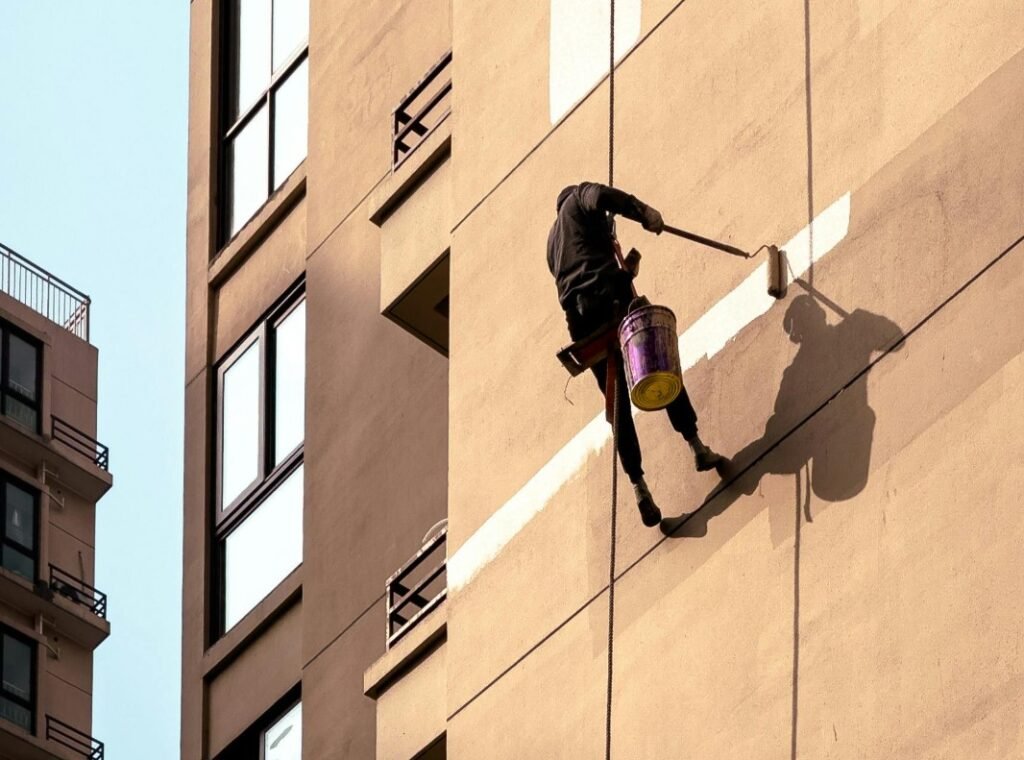 painting outside of building florida